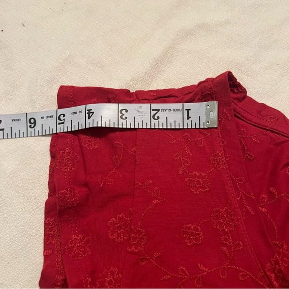 New with tag Loft Women's Red Floral embroidered Top - Picture 11 of 11